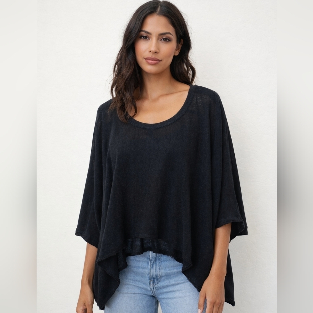 Chelsea & Violet Women's Black Knit Asymmetrical Top/Shirt Size Large NWT